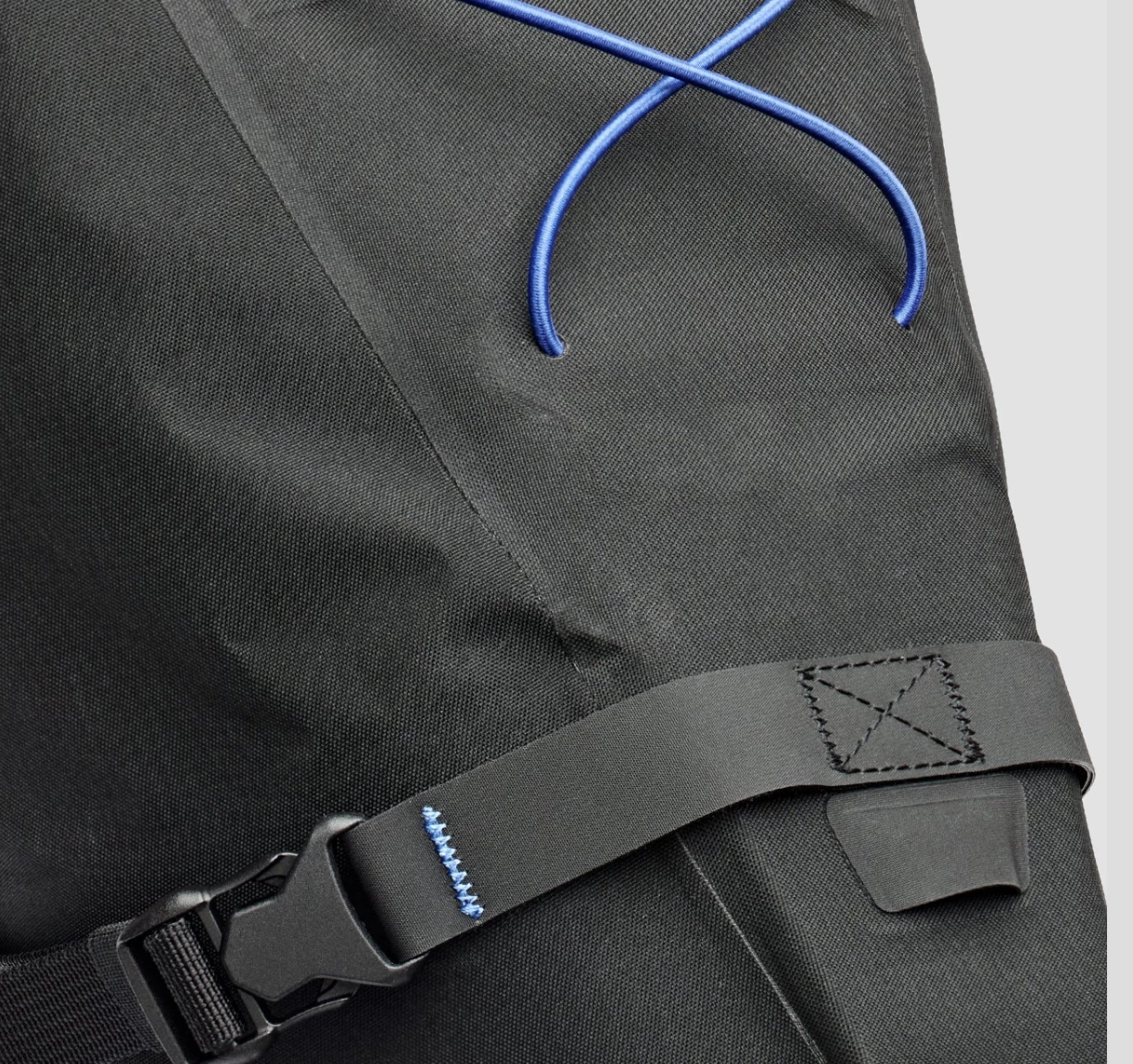 SACOCHE MAAP X APIDURA SADDLE PACK BLACK – Image 3