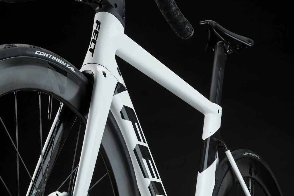 VELO ROUTE FELT AR ADVANCED ULTEGRA – Image 3