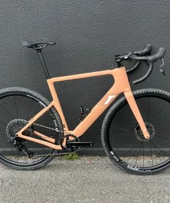 VELO GRAVEL 3T EXPLORO ULTRA RIVAL AXS X1 700